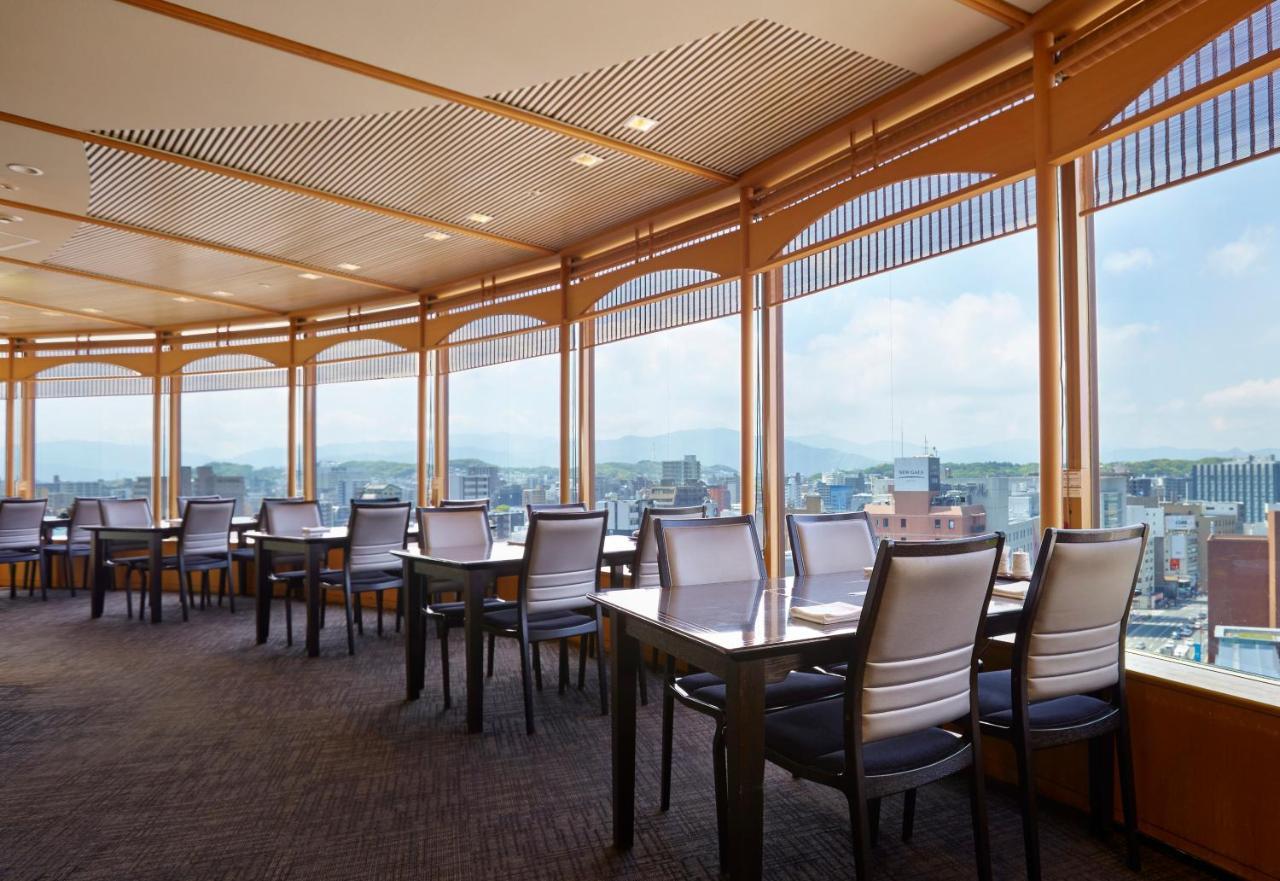 Hotel New Otani Hakata Fukuoka  Extérieur photo Club Lounge at Kansai International Airport