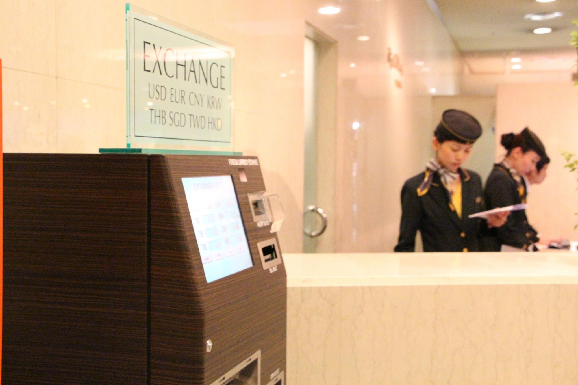 Hotel New Otani Hakata Fukuoka  Extérieur photo The new check-in counter at the airport