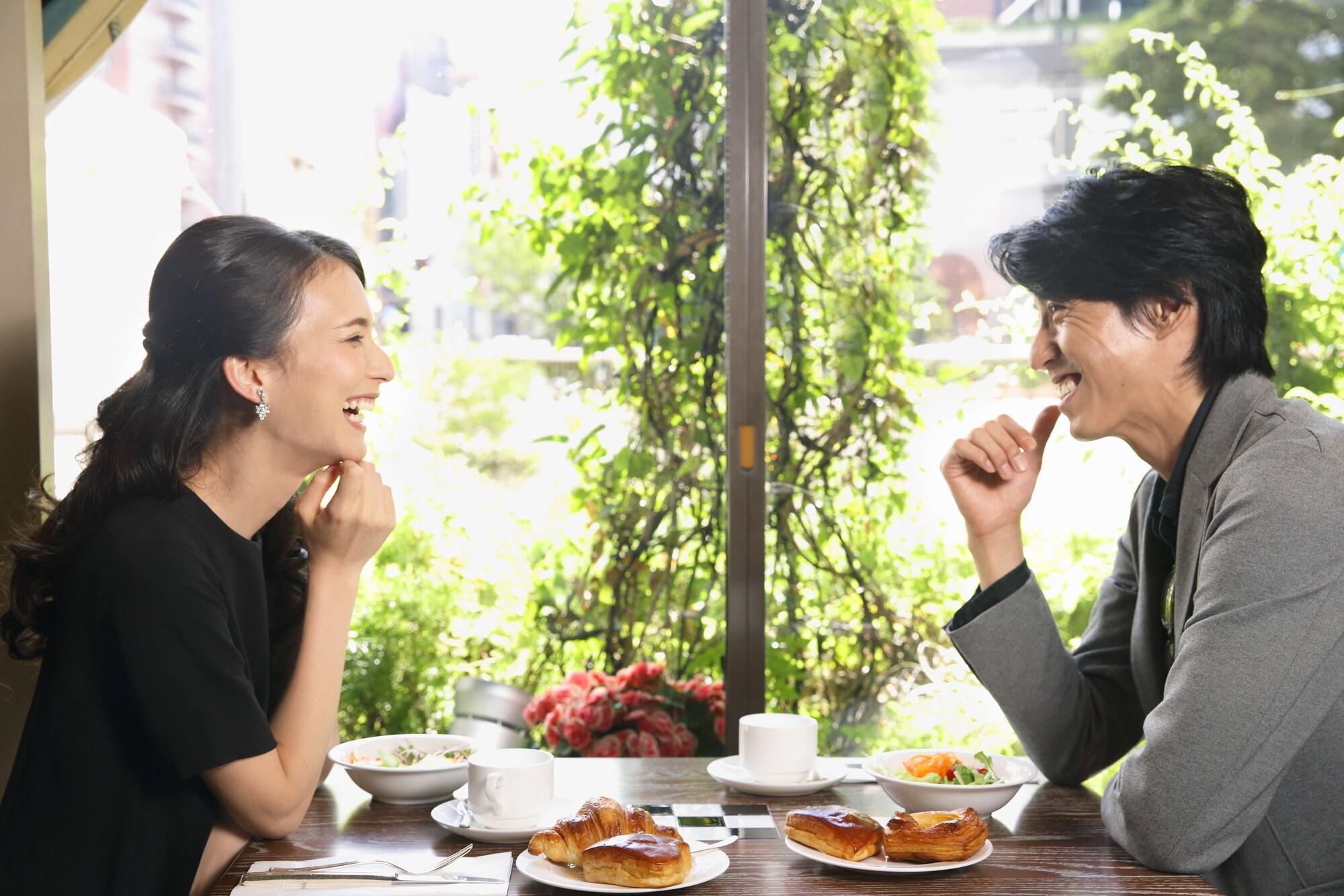 Hotel New Otani Hakata Fukuoka  Extérieur photo Lee Byung-hun and Lee Young Ae in The Housemaid